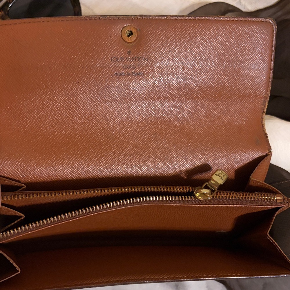 Louis Vuitton Brown Monogram Wallet - Picture 5 of 8